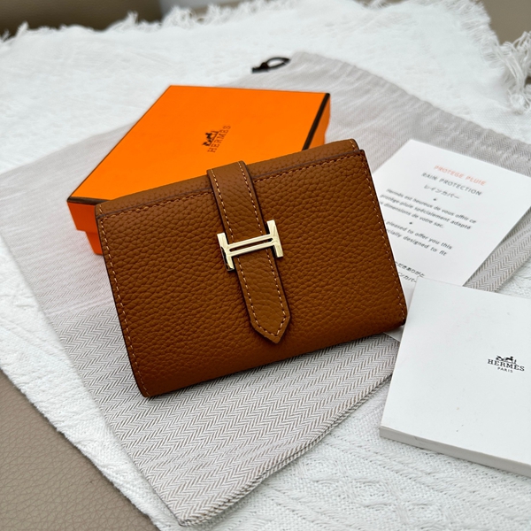 エルメス財布コピー正面デザイン